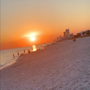 Meet your Posher, Wesley